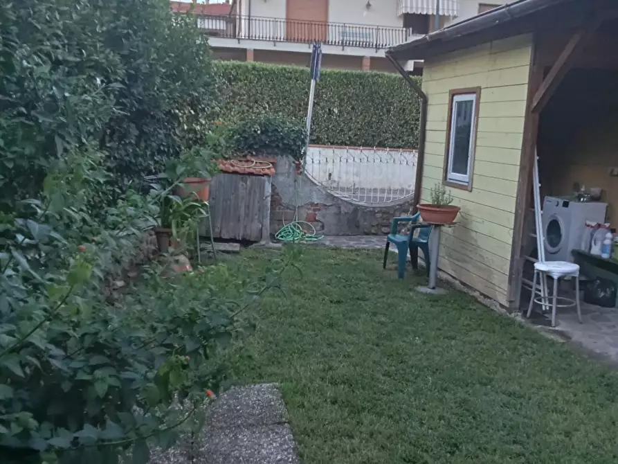 Immagine 22 di Casa bifamiliare in vendita  a Buti