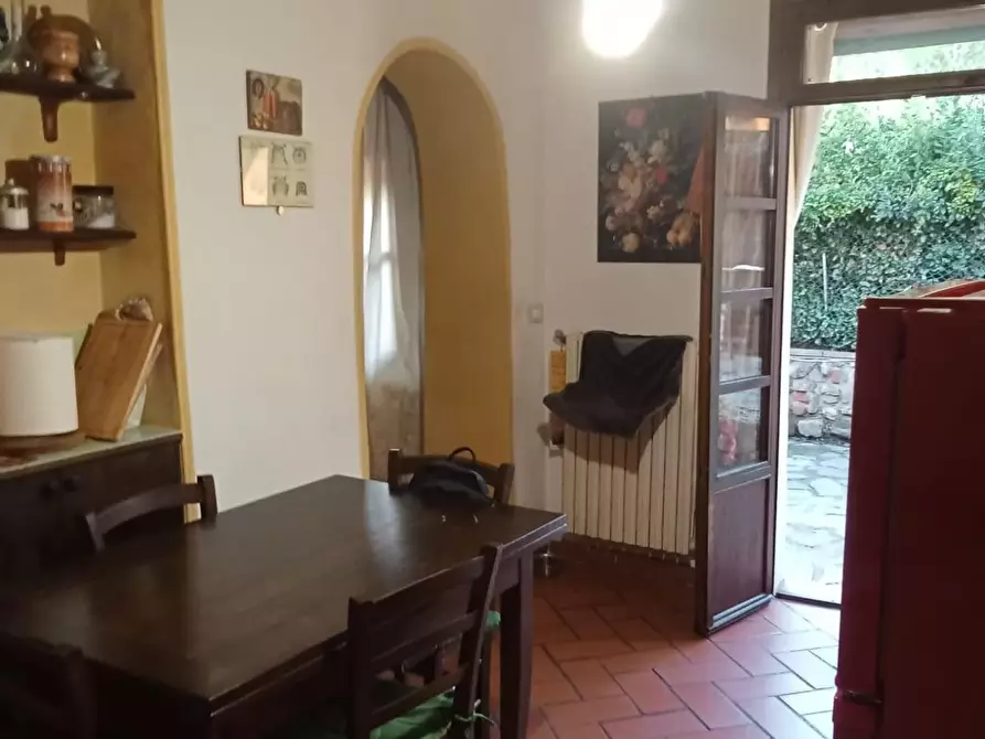 Immagine 6 di Casa bifamiliare in vendita  a Buti