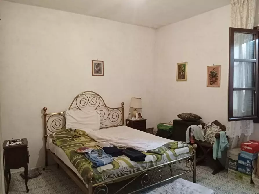 Immagine 21 di Casa bifamiliare in vendita  a Buti