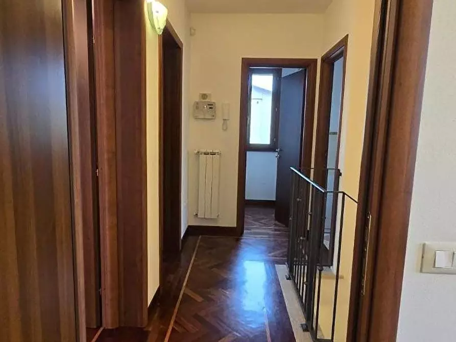 Immagine 10 di Villa in vendita  a San Giuliano Terme