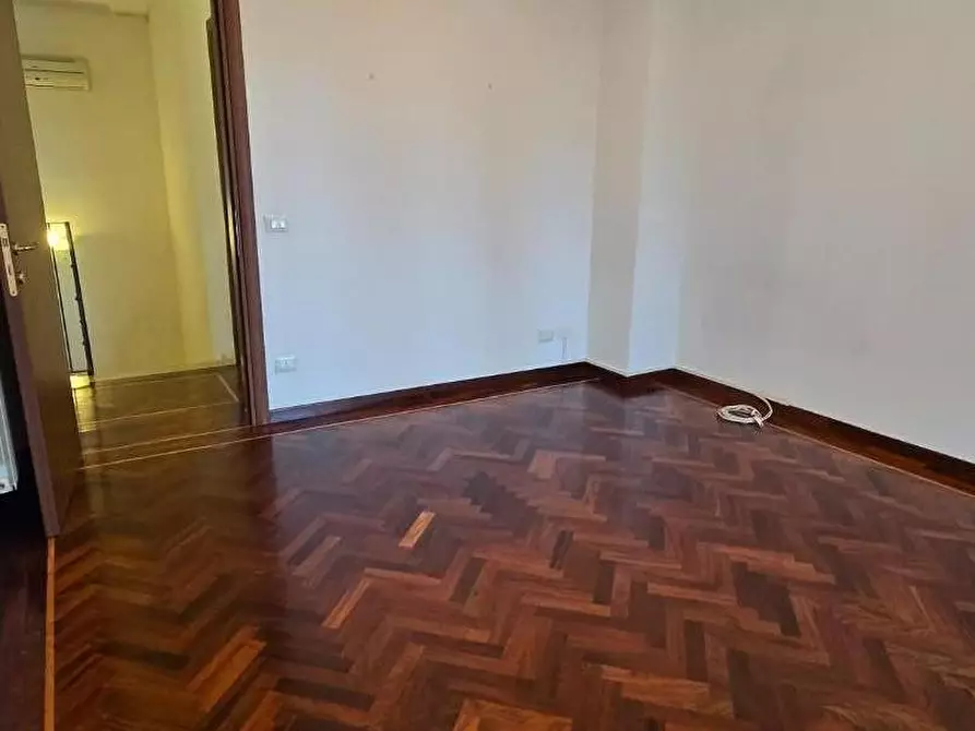 Immagine 14 di Villa in vendita  a San Giuliano Terme