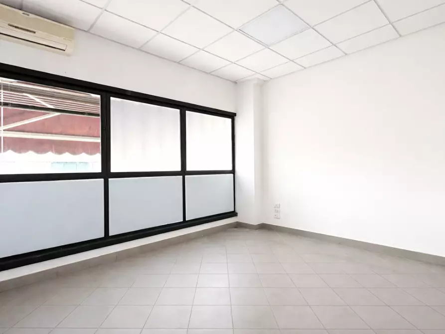 Immagine 10 di Attività artigianale in affitto  a Vicopisano