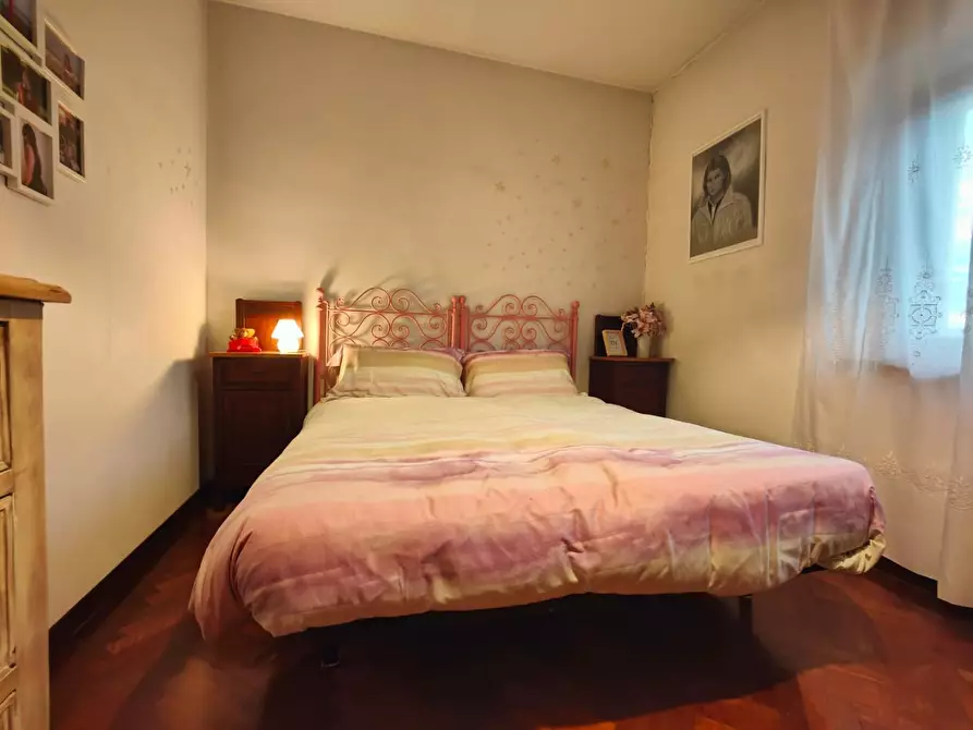 Immagine 6 di Casa colonica in vendita  a Empoli