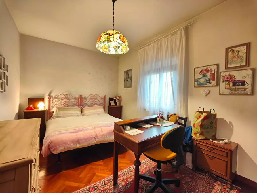 Immagine 5 di Casa colonica in vendita  a Empoli