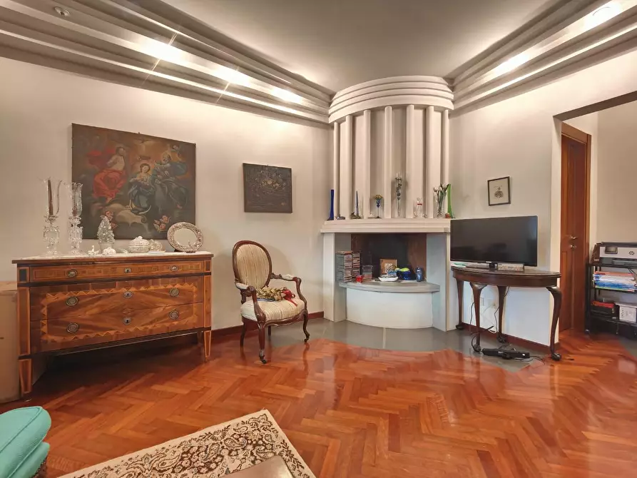 Immagine 15 di Casa colonica in vendita  a Empoli