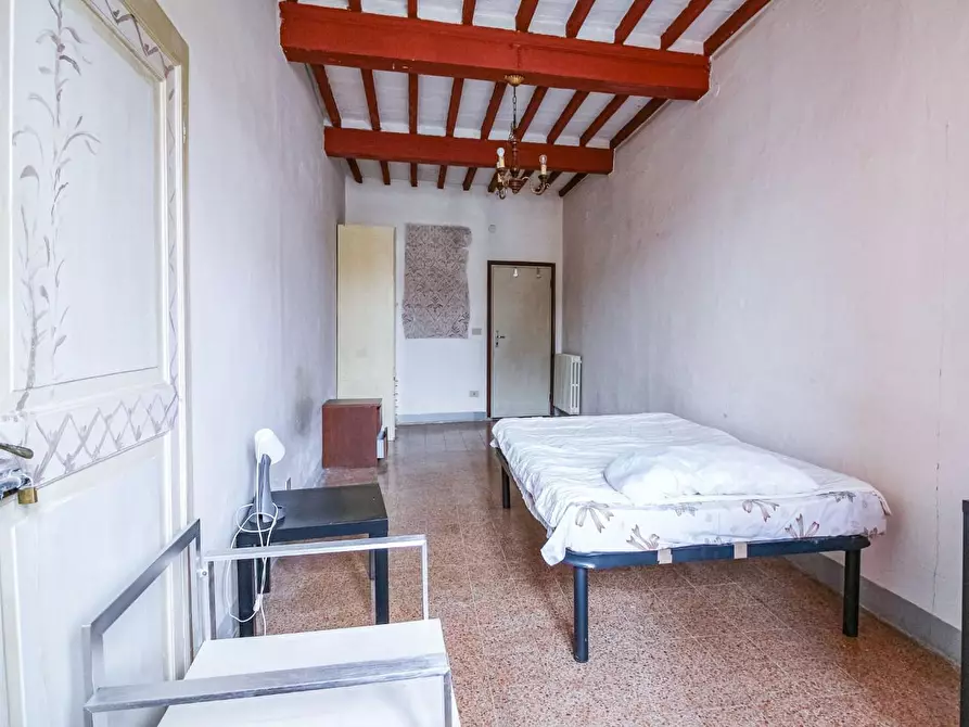 Immagine 15 di Appartamento in vendita  a Pisa