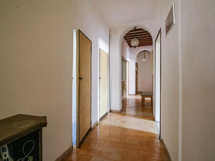Immagine 4 di Appartamento in vendita  a Pisa