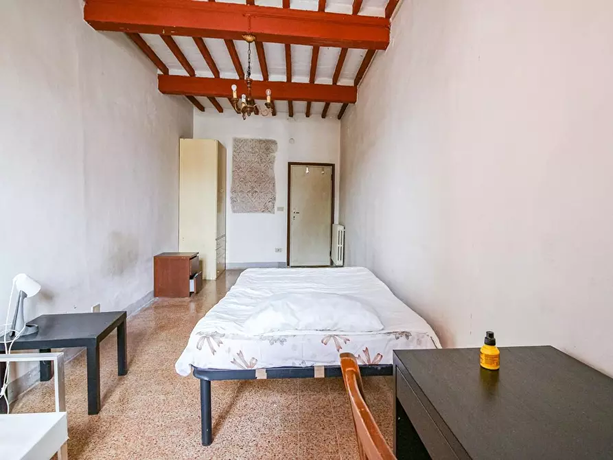 Immagine 12 di Appartamento in vendita  a Pisa