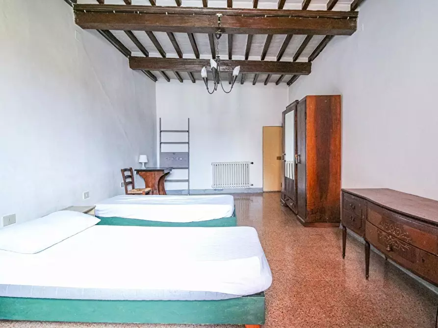 Immagine 18 di Appartamento in vendita  a Pisa