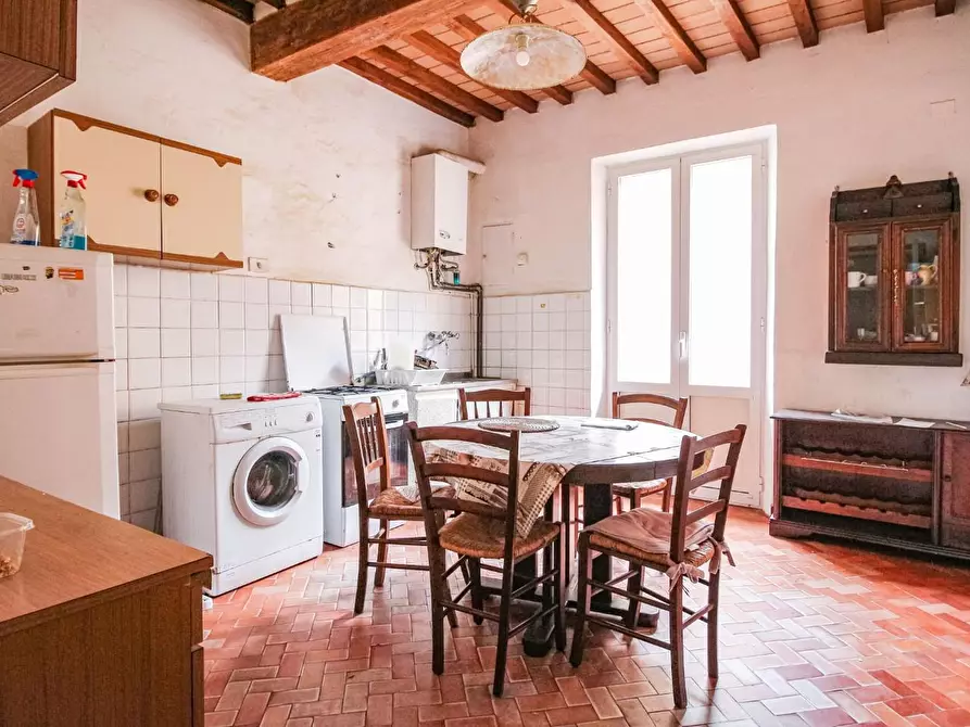 Immagine 1 di Appartamento in vendita  a Pisa