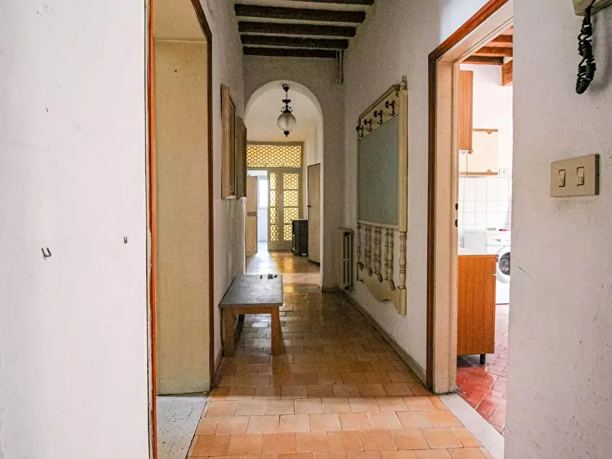 Immagine 8 di Appartamento in vendita  a Pisa