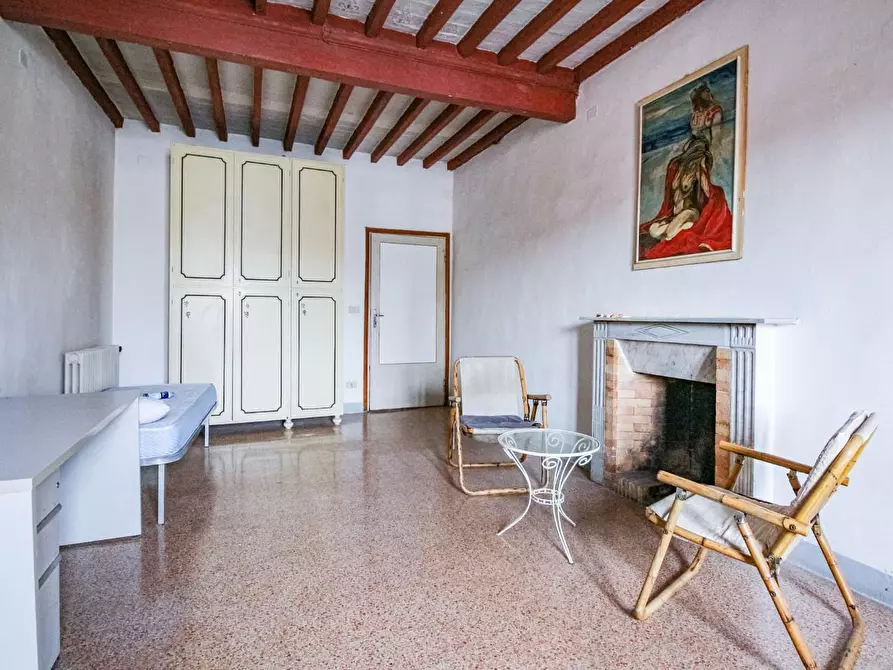 Immagine 6 di Appartamento in vendita  a Pisa