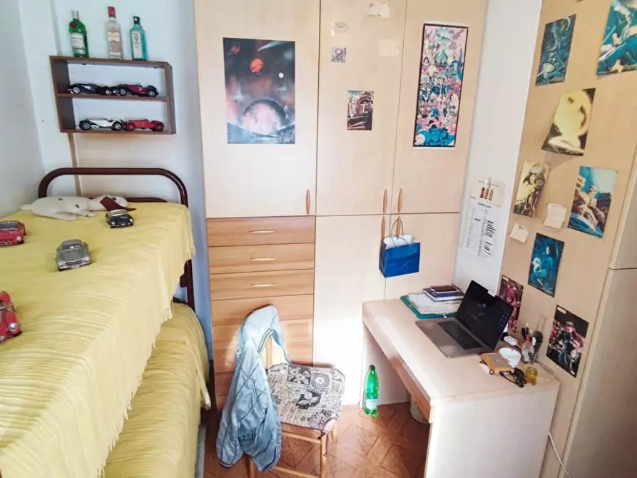 Immagine 11 di Appartamento in vendita  a Viareggio