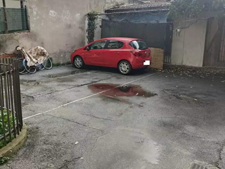 Immagine 19 di Appartamento in vendita  a Viareggio