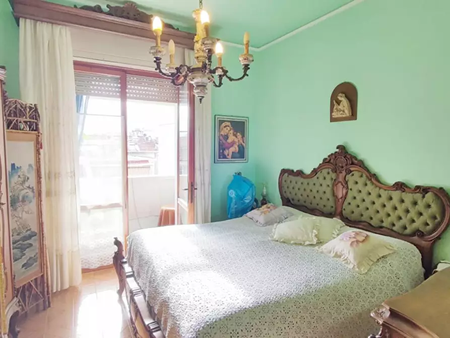 Immagine 7 di Appartamento in vendita  a Viareggio