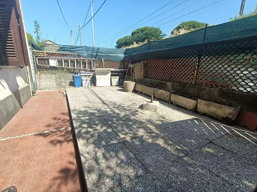 Immagine 2 di Casa indipendente in vendita  a Carrara