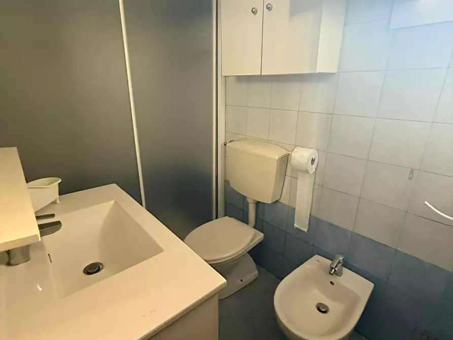 Immagine 17 di Casa indipendente in vendita  a Carrara