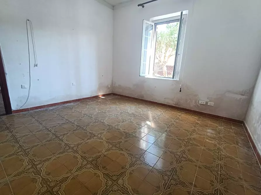 Immagine 13 di Casa indipendente in vendita  a Carrara