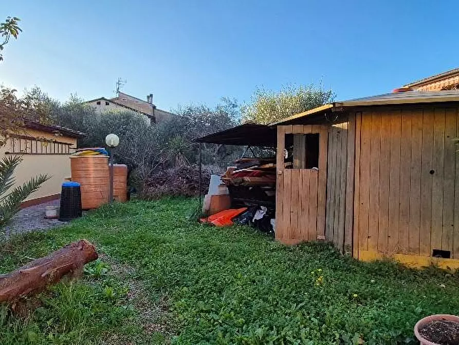 Immagine 27 di Appartamento in vendita  a Bientina