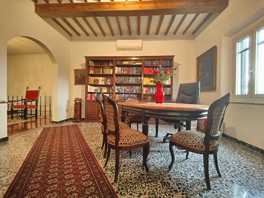 Immagine 24 di Rustico / casale in vendita  a Empoli