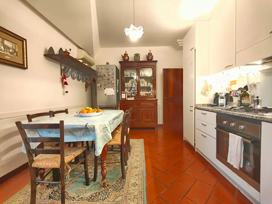 Immagine 13 di Rustico / casale in vendita  a Empoli