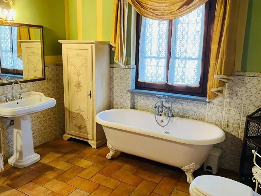 Immagine 29 di Casa bifamiliare in vendita  a Massarosa