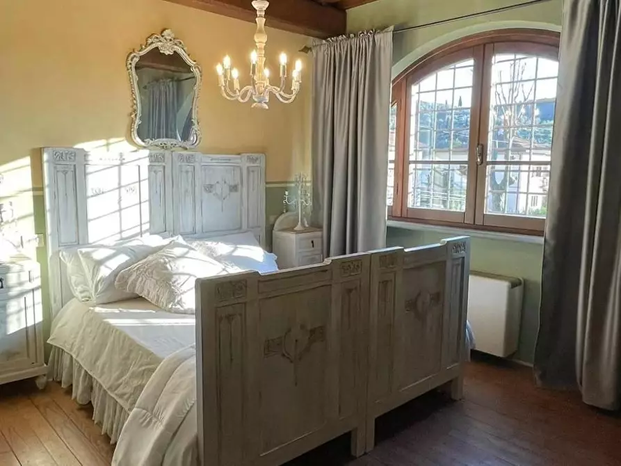 Immagine 25 di Casa bifamiliare in vendita  a Massarosa