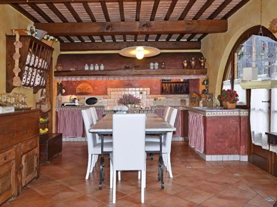 Immagine 4 di Casa bifamiliare in vendita  a Massarosa