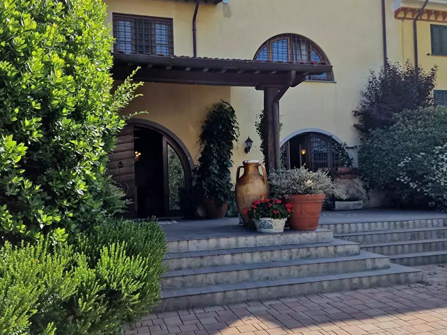 Immagine 40 di Casa bifamiliare in vendita  a Massarosa