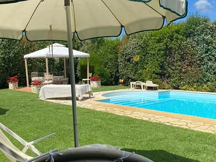 Immagine 36 di Casa bifamiliare in vendita  a Massarosa