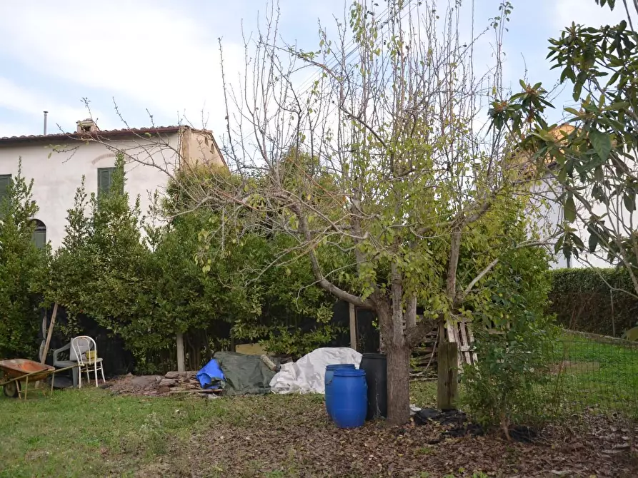 Immagine 11 di Casa bifamiliare in vendita  a San Giuliano Terme