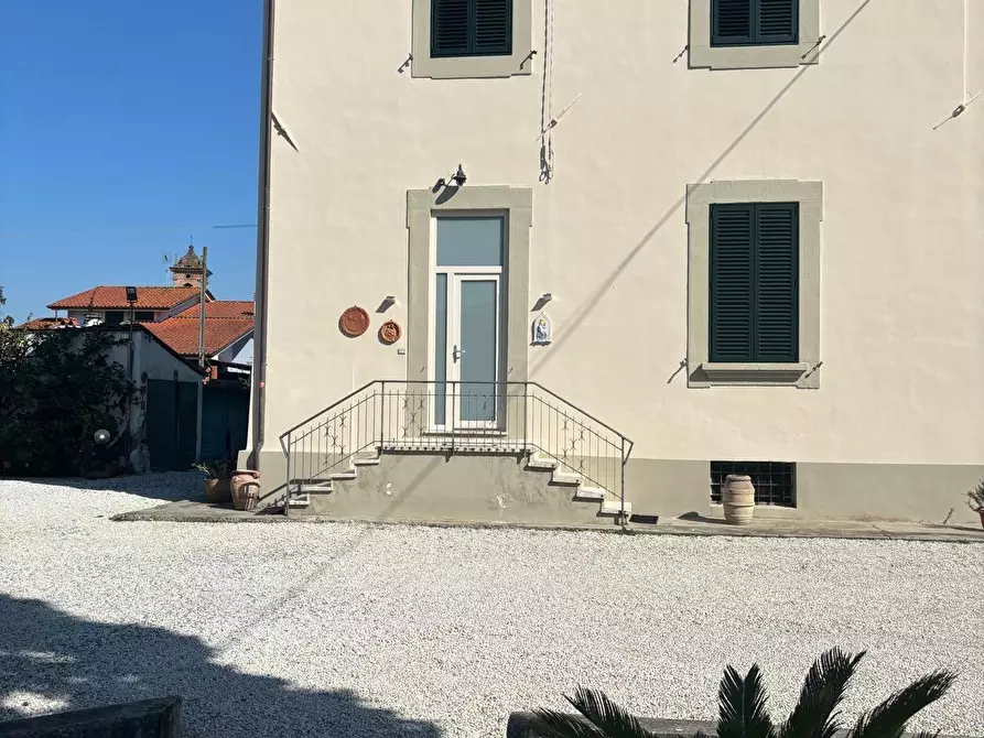 Immagine 29 di Casa bifamiliare in vendita  a Lucca