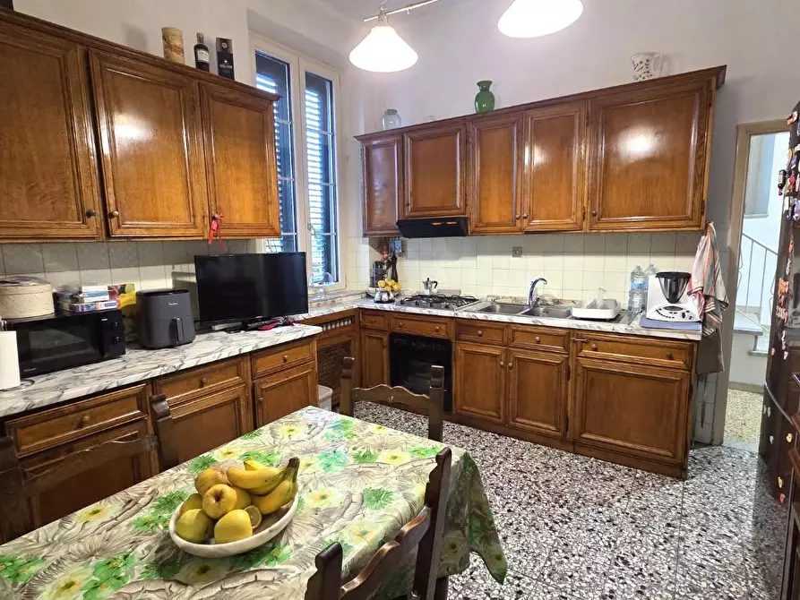 Immagine 14 di Casa bifamiliare in vendita  a Lucca