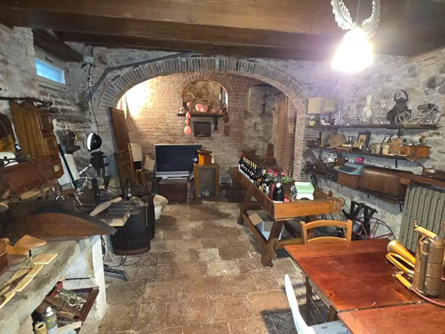 Immagine 21 di Casa bifamiliare in vendita  a Lucca