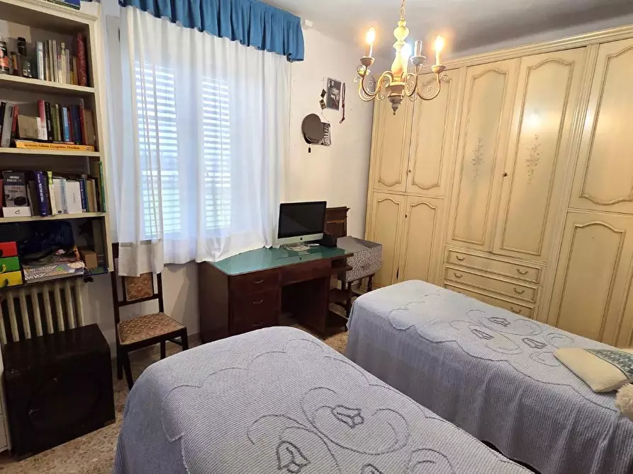 Immagine 17 di Casa bifamiliare in vendita  a Lucca