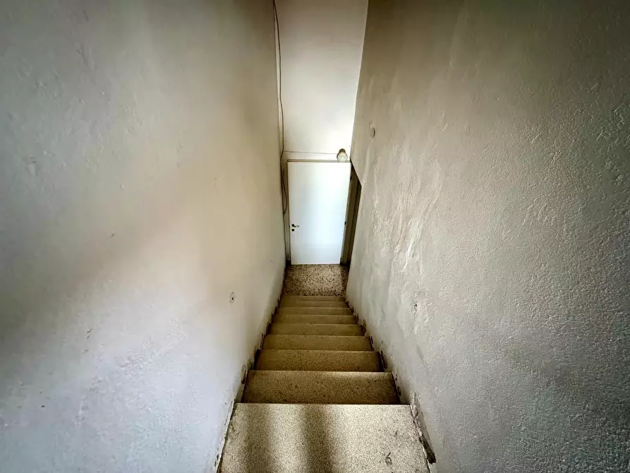 Immagine 25 di Appartamento in vendita  a Cascina