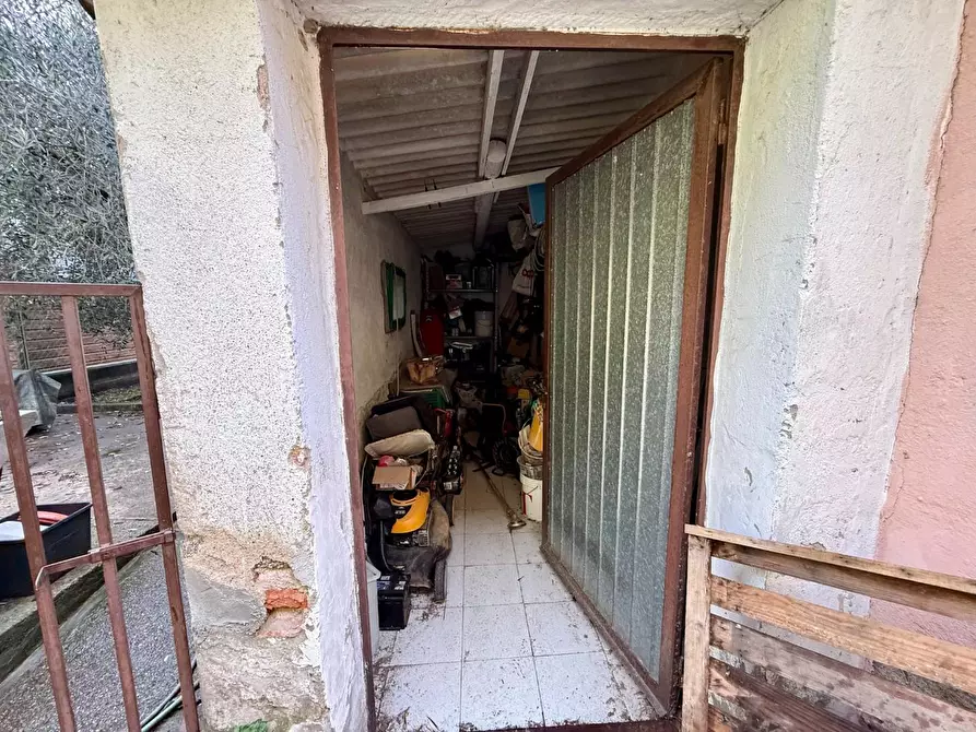 Immagine 39 di Appartamento in vendita  a Cascina