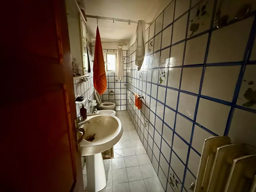 Immagine 34 di Appartamento in vendita  a Cascina