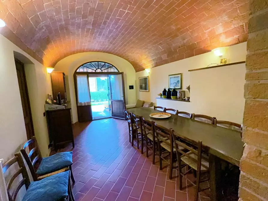 Immagine 32 di Agriturismo in vendita  a Terricciola