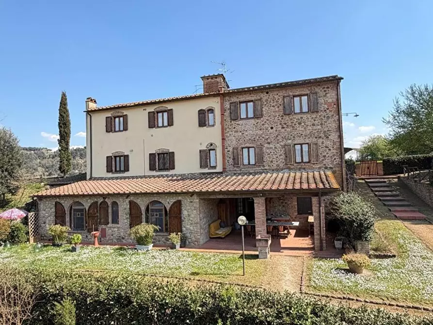 Immagine 37 di Agriturismo in vendita  a Terricciola