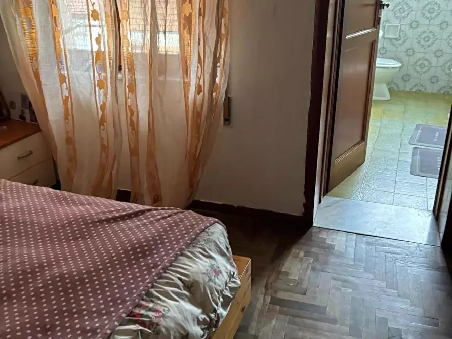 Immagine 4 di Villa in vendita  a Viareggio