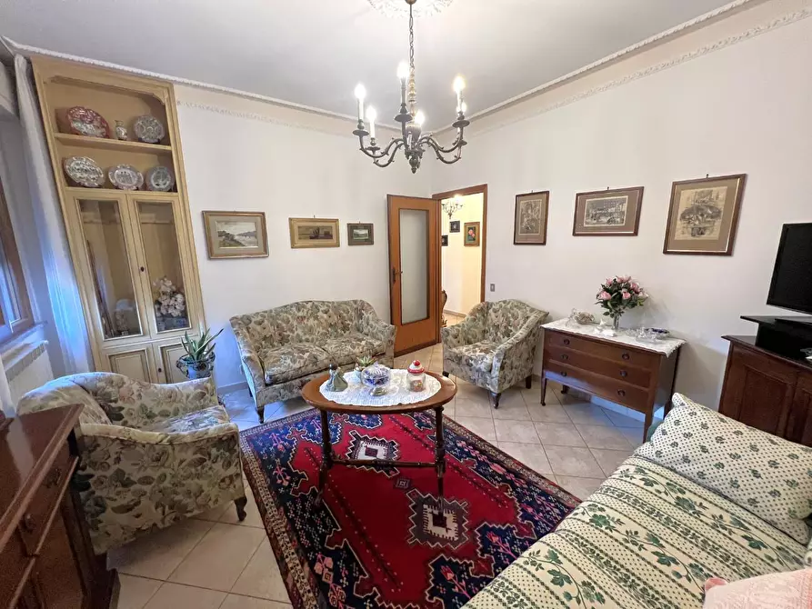 Immagine 14 di Appartamento in vendita  a Pisa