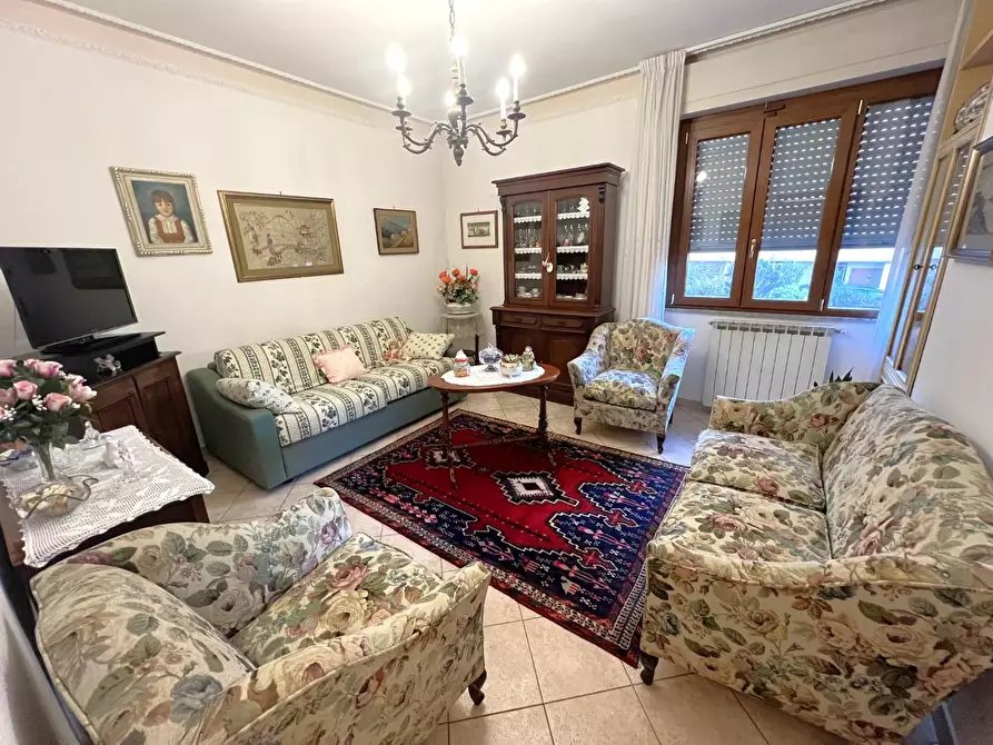 Immagine 13 di Appartamento in vendita  a Pisa