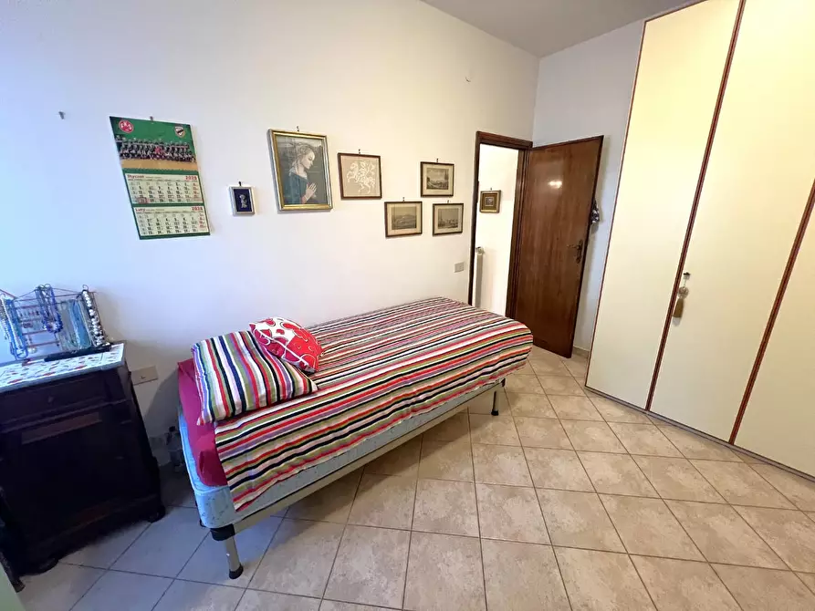 Immagine 10 di Appartamento in vendita  a Pisa