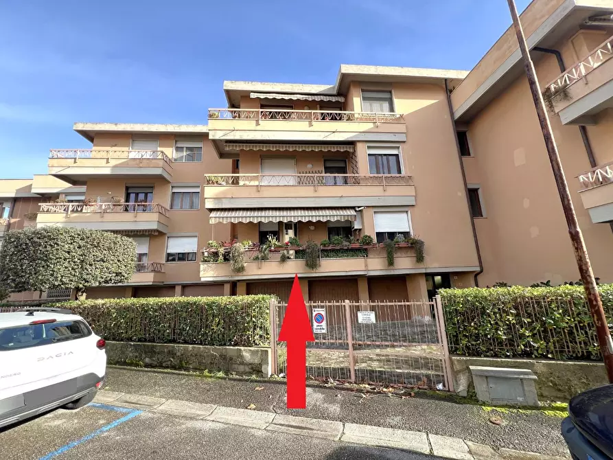 Immagine 2 di Appartamento in vendita  a Pisa