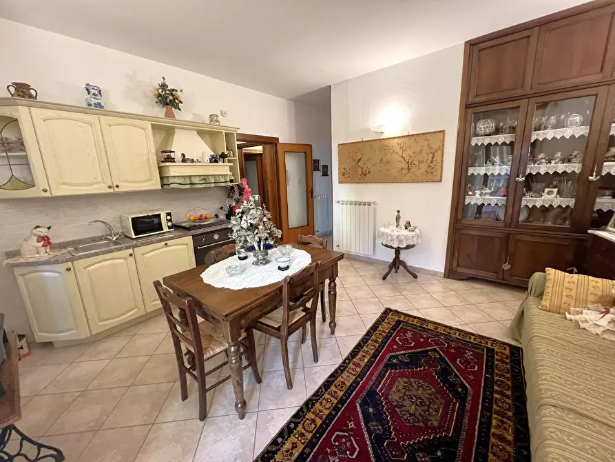 Immagine 5 di Appartamento in vendita  a Pisa