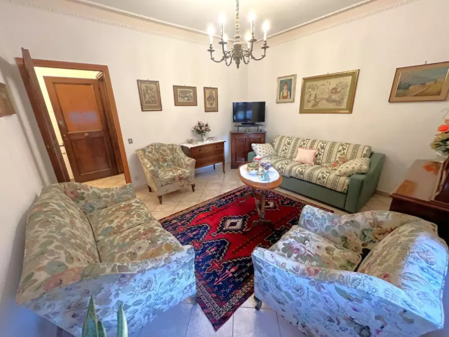 Immagine 15 di Appartamento in vendita  a Pisa