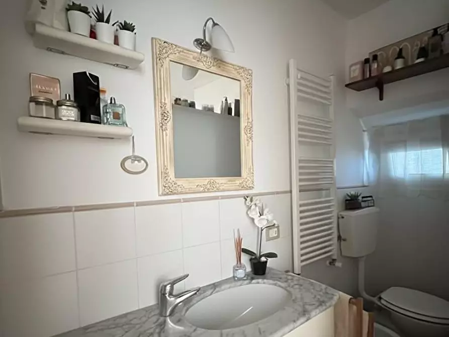 Immagine 22 di Appartamento in vendita  a Riccò Del Golfo Di Spezia