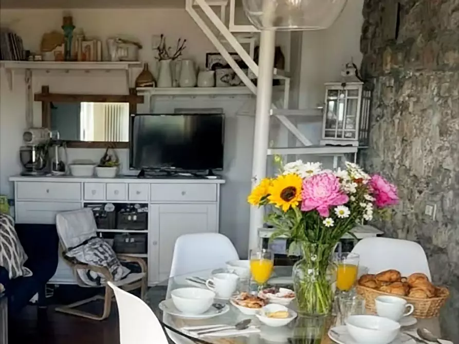 Immagine 6 di Appartamento in vendita  a Riccò Del Golfo Di Spezia