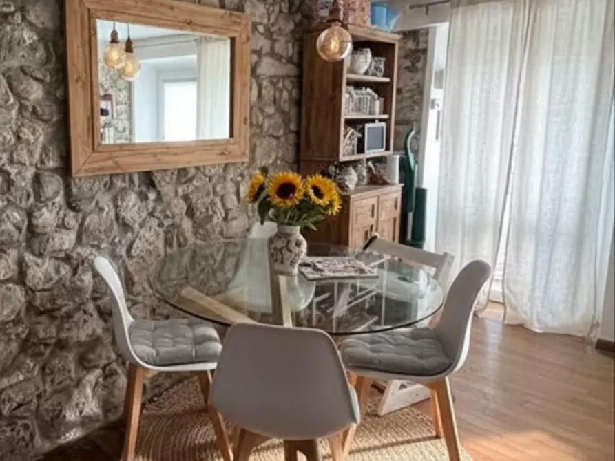 Immagine 1 di Appartamento in vendita  a Riccò Del Golfo Di Spezia